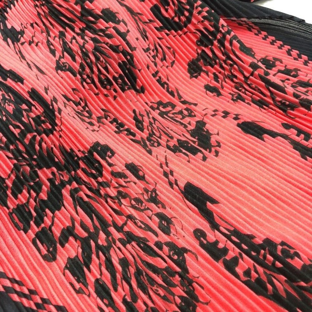 LOUIS VUITTON Floral stamp Giant Pleated Scarf silk Black - Picture 2 of 12